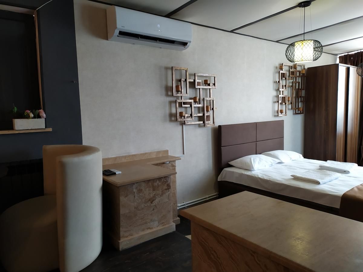 Отель Hotel Tigran Mets Yerevan Ереван-44