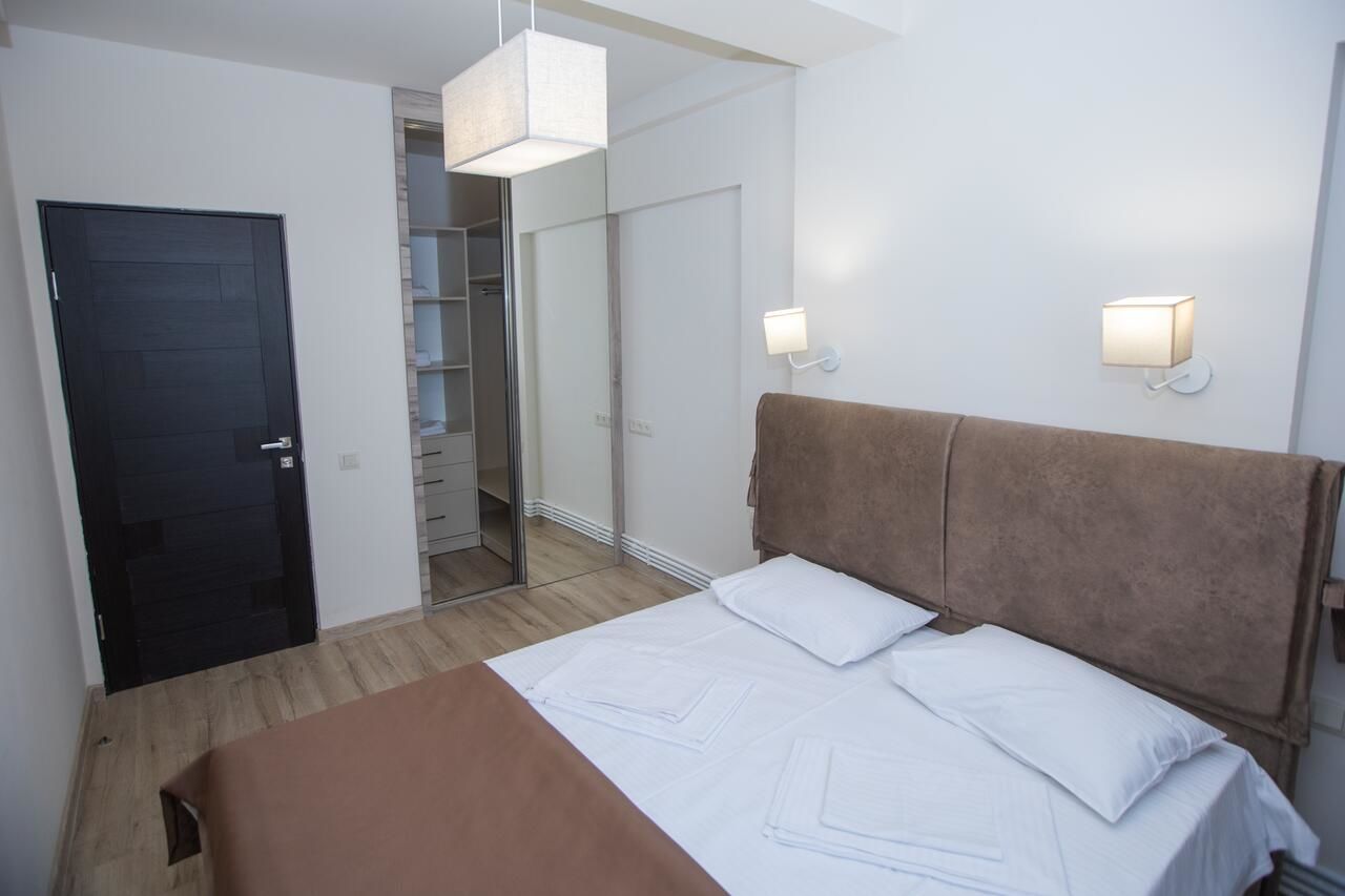 Отель Hotel Tigran Mets Yerevan Ереван-8