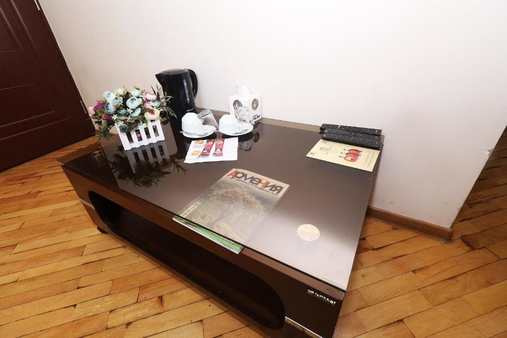 Отель Hotel Tigran Mets Yerevan Ереван-62