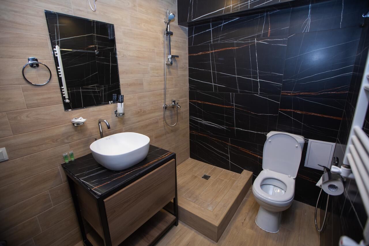 Отель Hotel Tigran Mets Yerevan Ереван-9